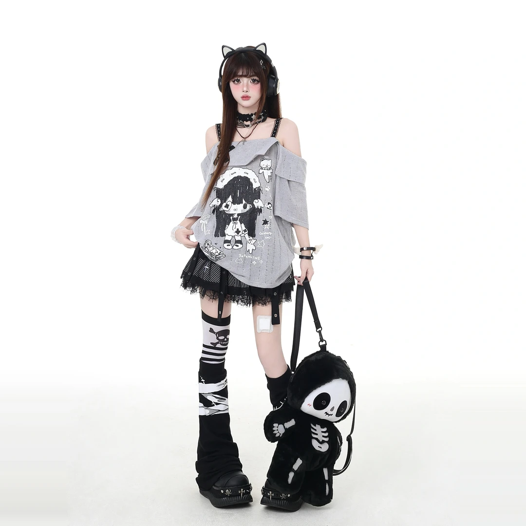 印花轻亚日系露肩小众宽松短袖恤上衣夏夏季日秋款白色t恤日常T恤