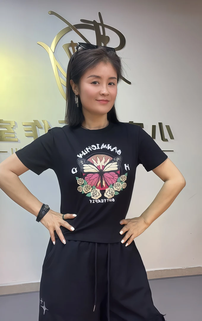 0069短袖t恤女2025新款别致漂亮洋气显瘦小衫卡通蝴蝶夏季上衣女