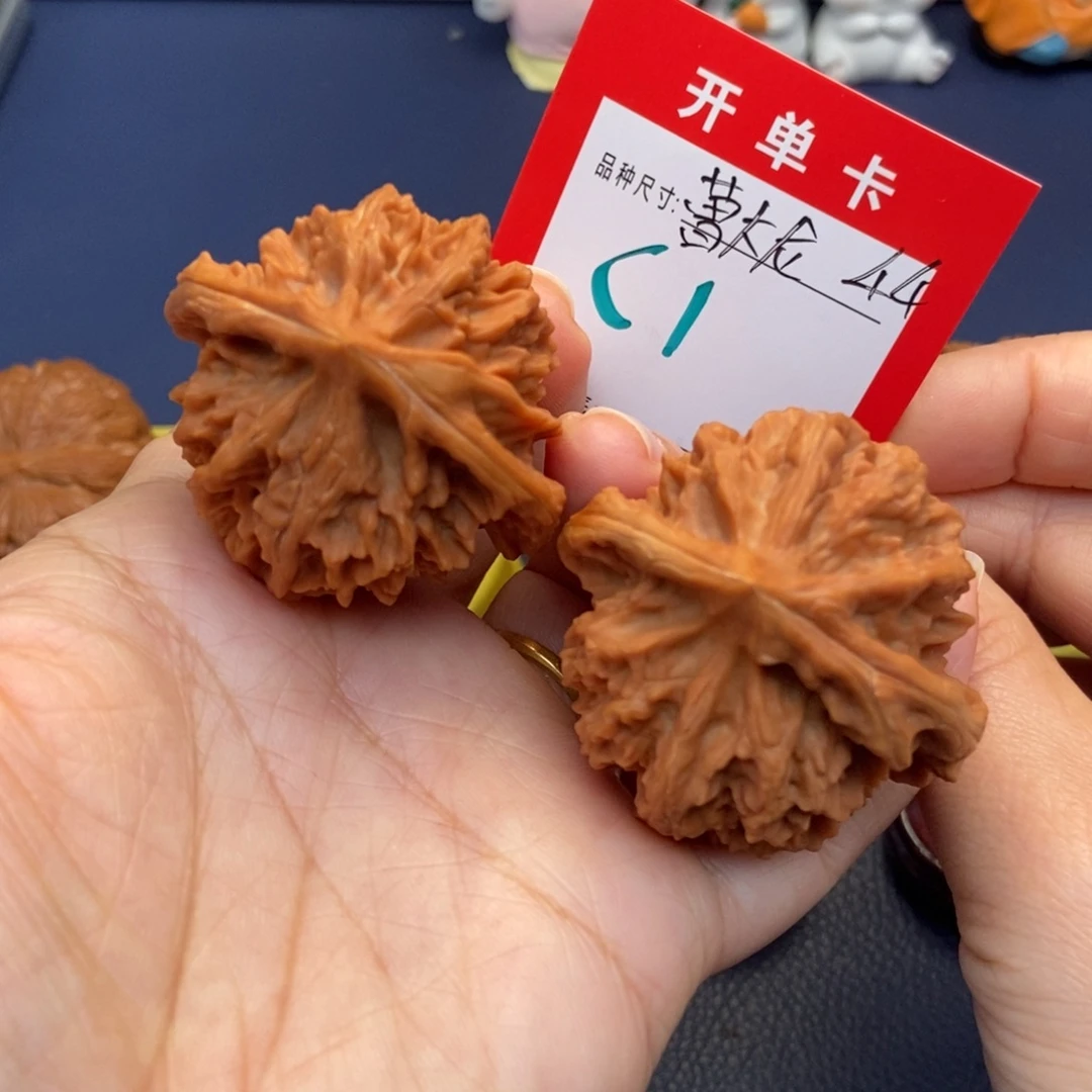 吊坠文玩核桃文玩核桃