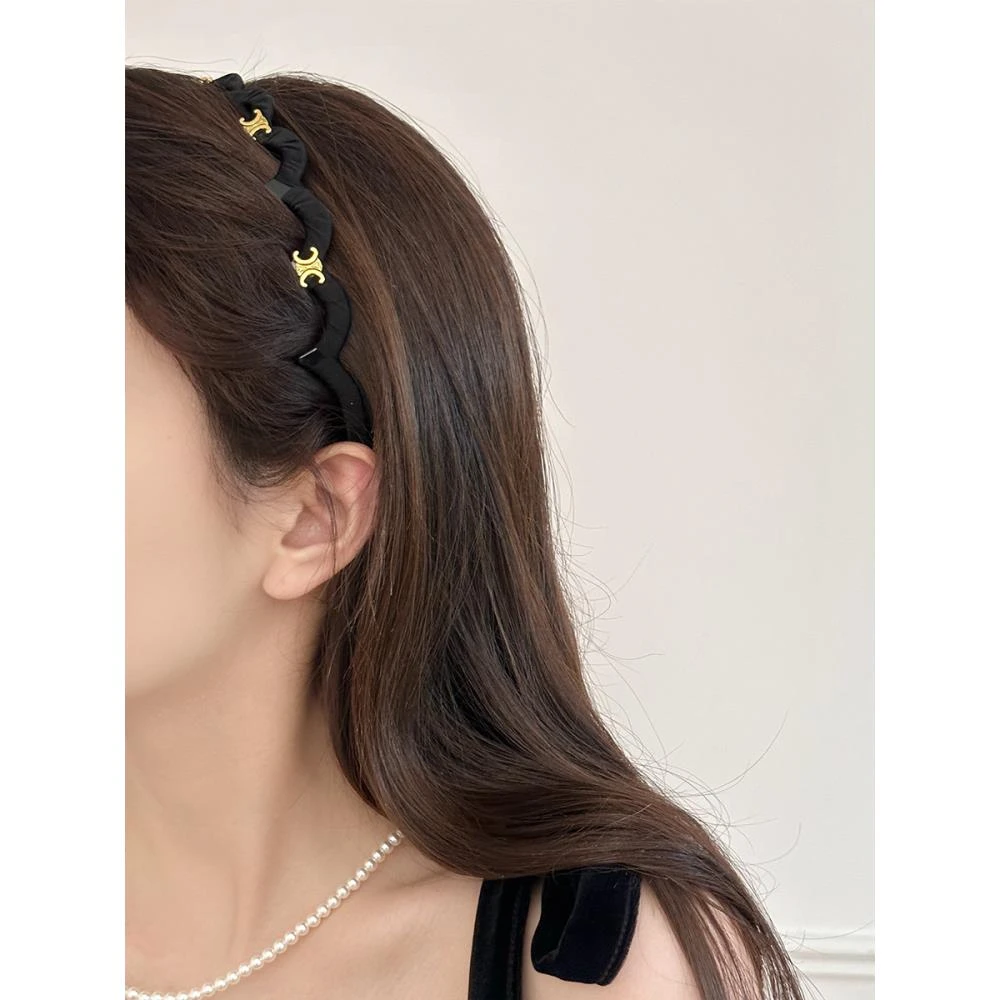 高级感凯旋门黑色发箍带齿防滑女夏天日常外戴头箍头饰2025新款