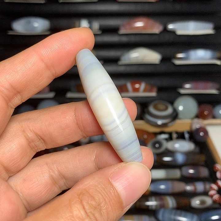 合金颈饰玛瑙/玉髓