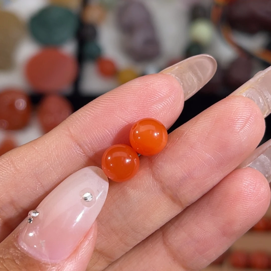冬***乐南红玛瑙未镶嵌圆珠 7mm 不换退