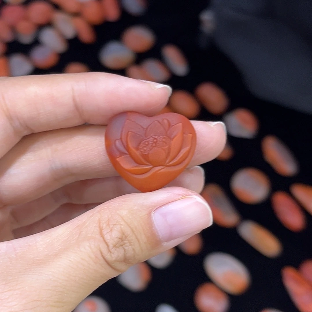 南红玛瑙未镶嵌颈饰
