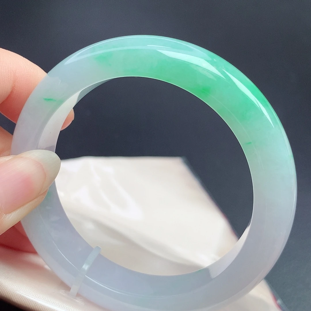 翡翠未镶嵌手镯55.5圈口