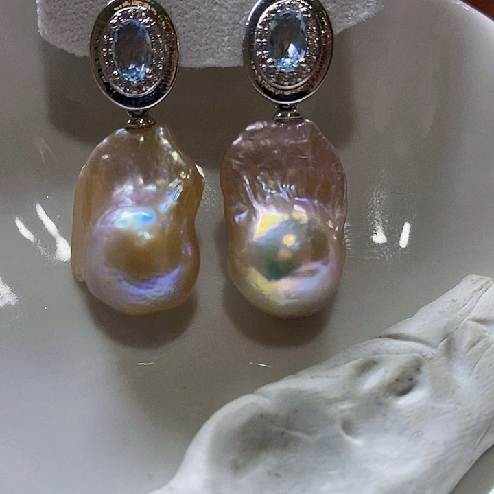 银S925镶嵌淡水珍珠吊坠