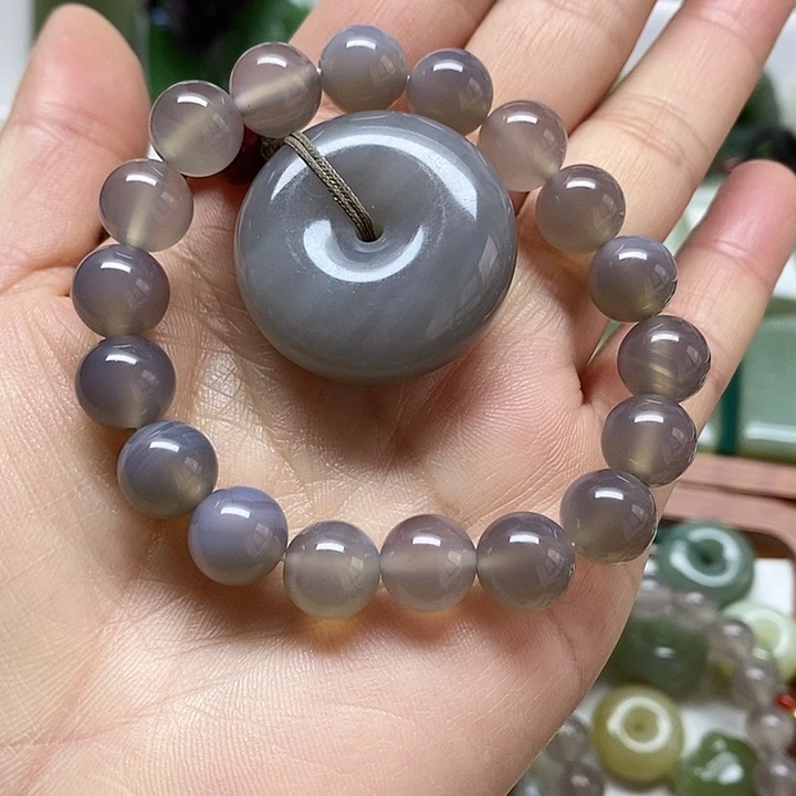 和田玉颈饰未镶嵌玉****