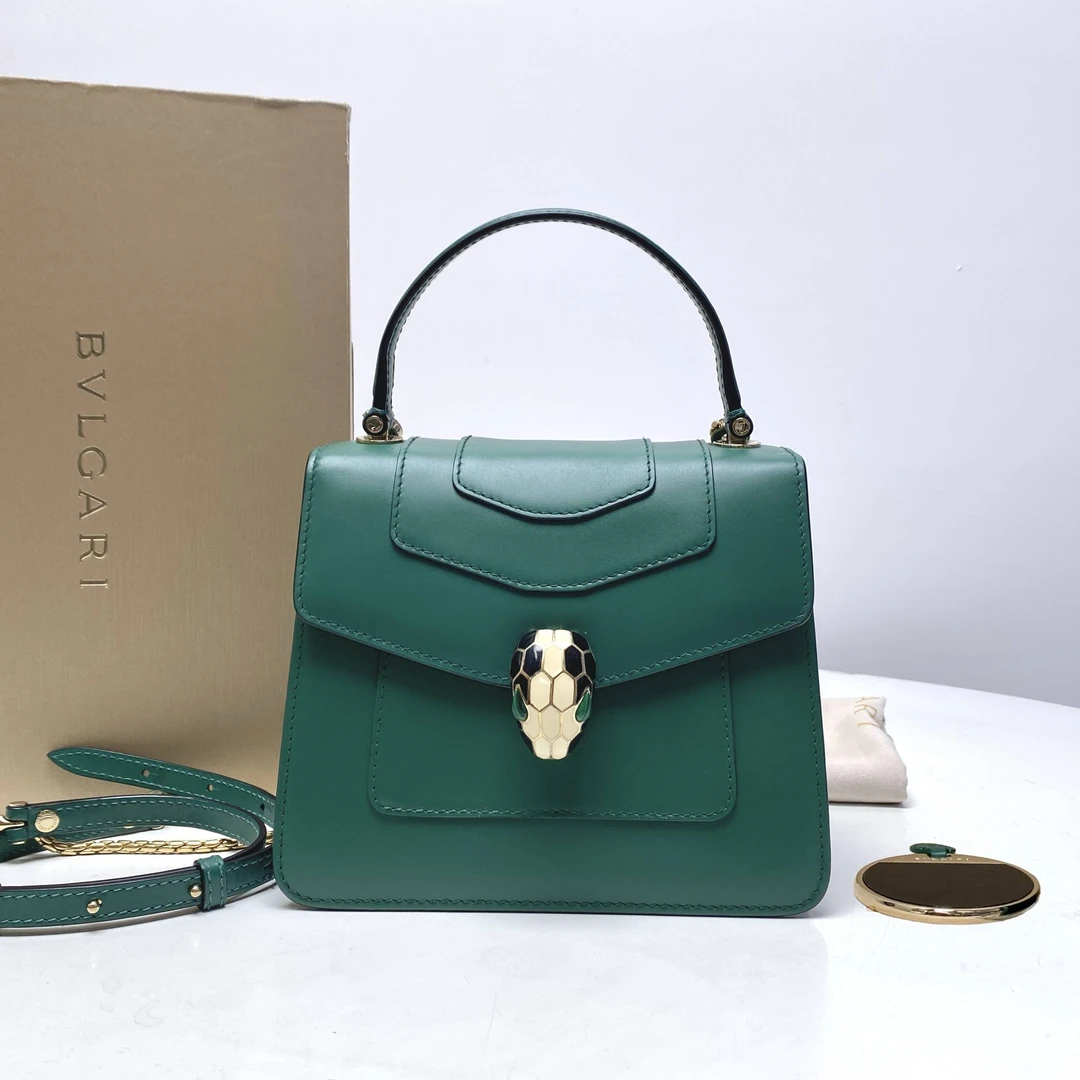 99新 BVLGARI/宝格丽 静文专属 宝格丽绿色风琴单肩包 THKE383