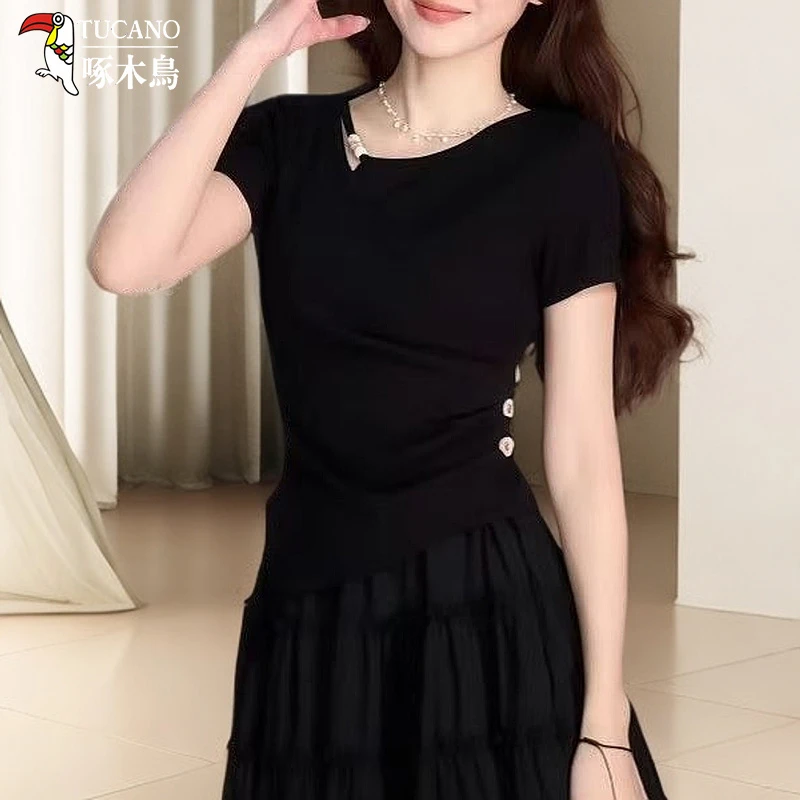 啄木鸟女装夏季设计感收腰褶皱短袖时尚别致上衣不规则V领百搭T恤