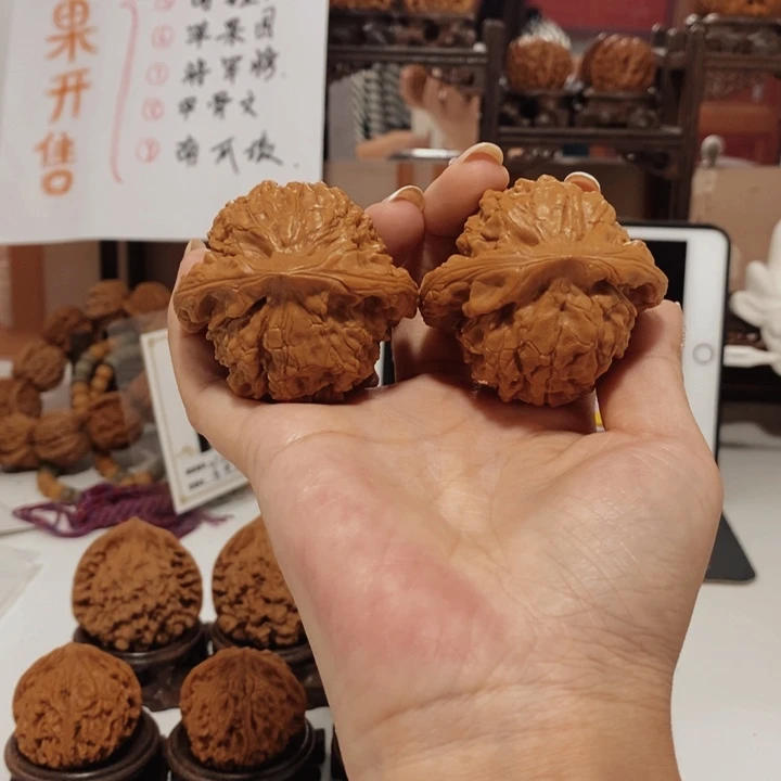 文玩核桃把件龙鼎51尺，009922