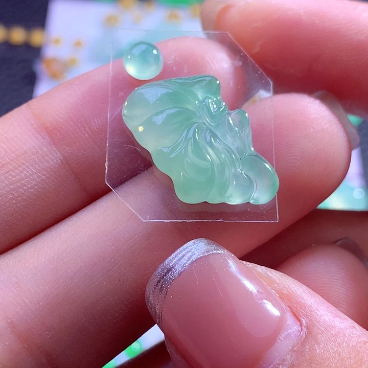 翡翠未镶嵌颈饰缅甸翡翠