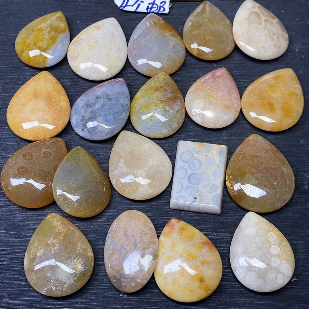 硅化玉颈饰合金时*