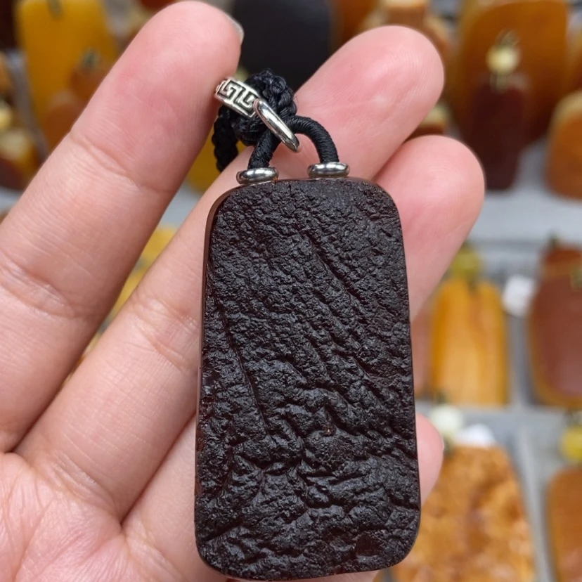 【闪购商品】未镶嵌颈饰琥珀
