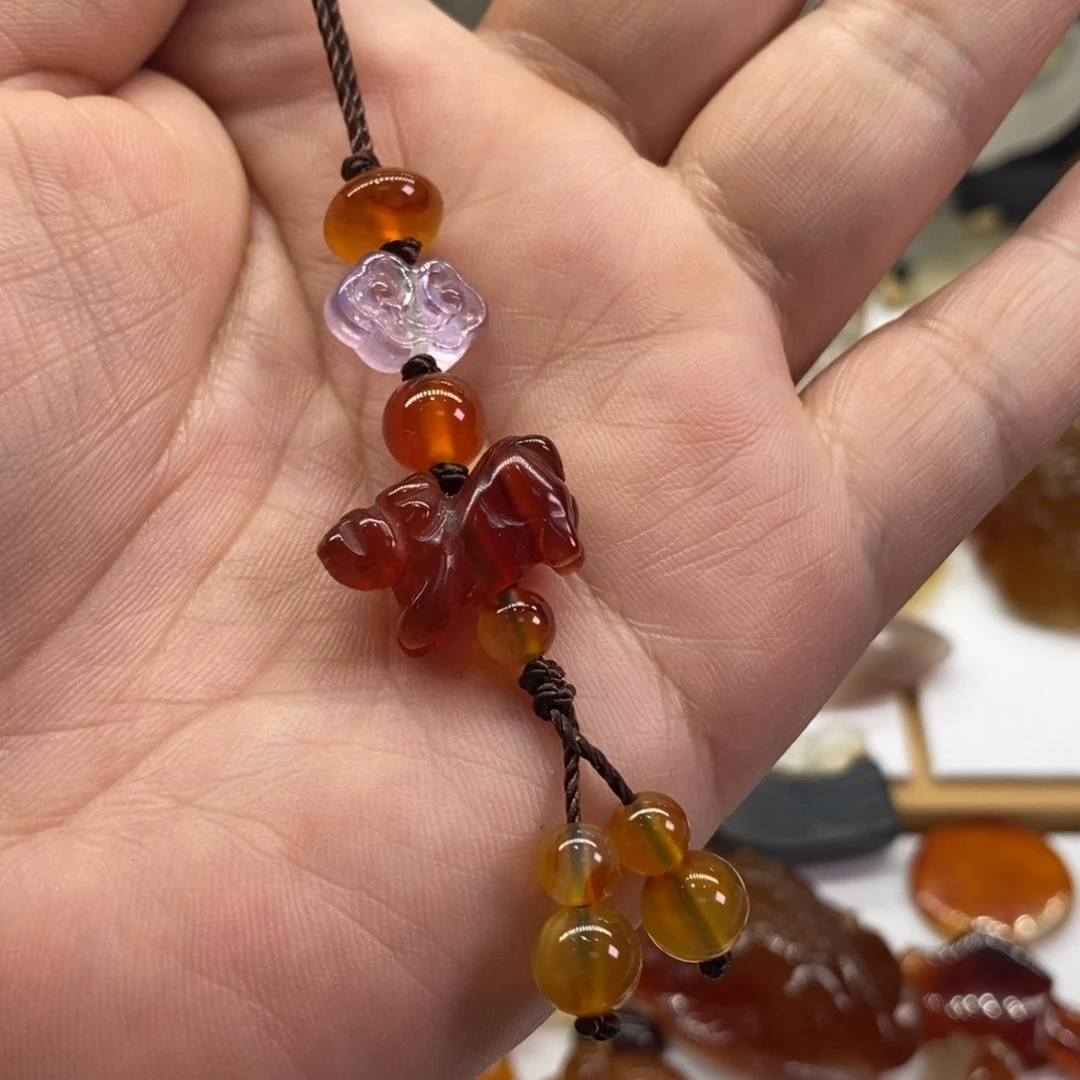 玛瑙/玉髓合金颈饰