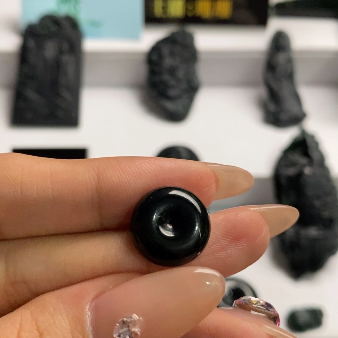 定制翡翠未镶嵌墨翠平安扣