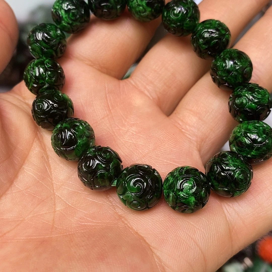 未镶嵌手链翡翠南****)漂亮美眉