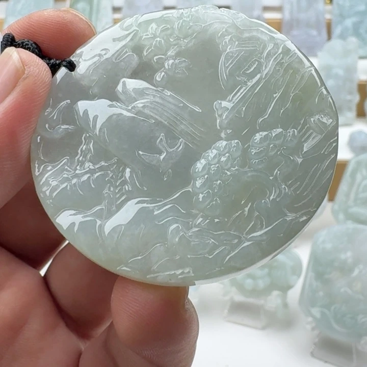 翡翠未镶嵌颈饰天然缅甸A货翡翠