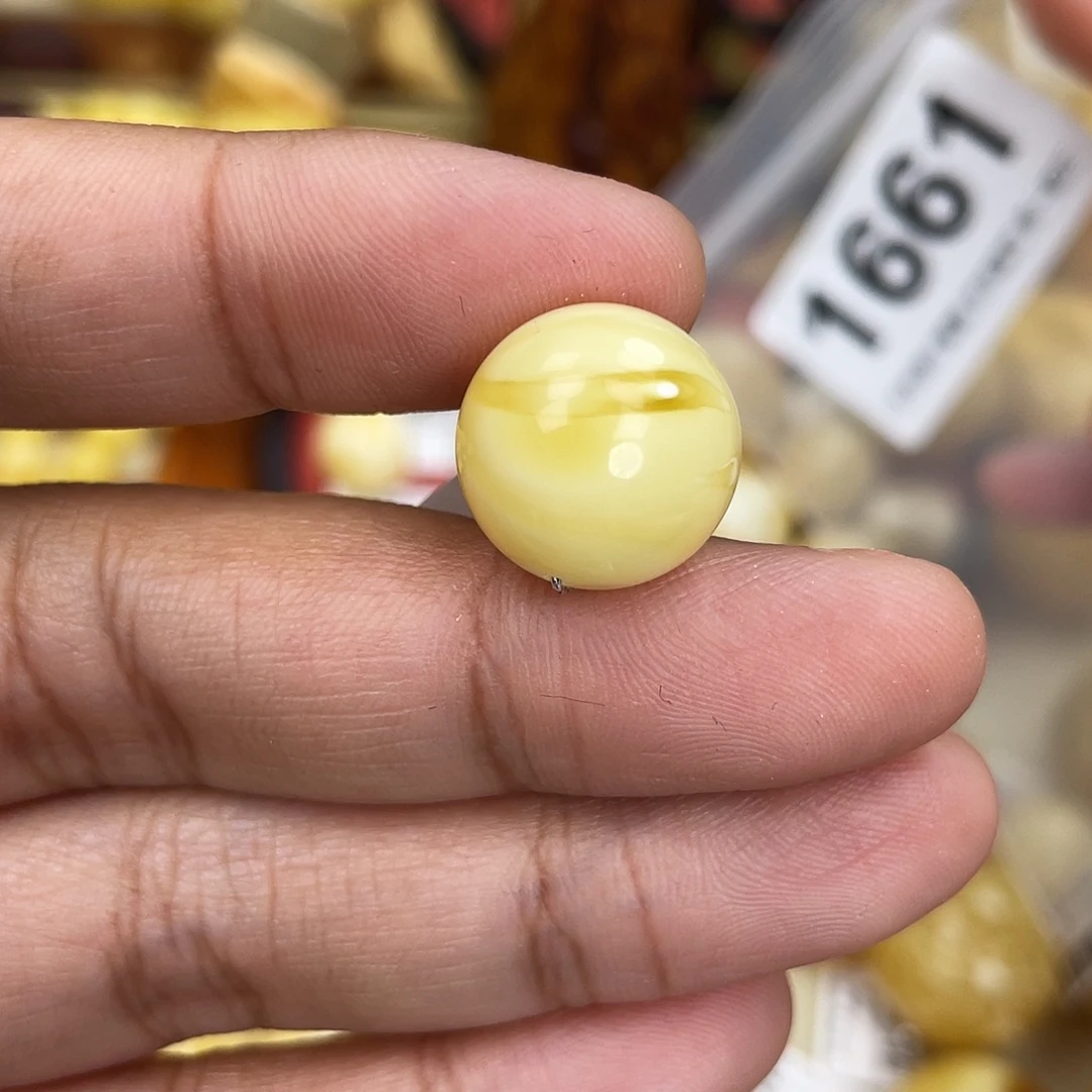 蜜蜡未镶嵌珠宝奇石15一线天