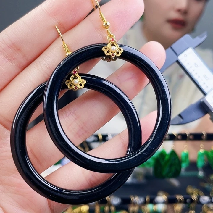 翡翠耳饰未镶嵌饰品