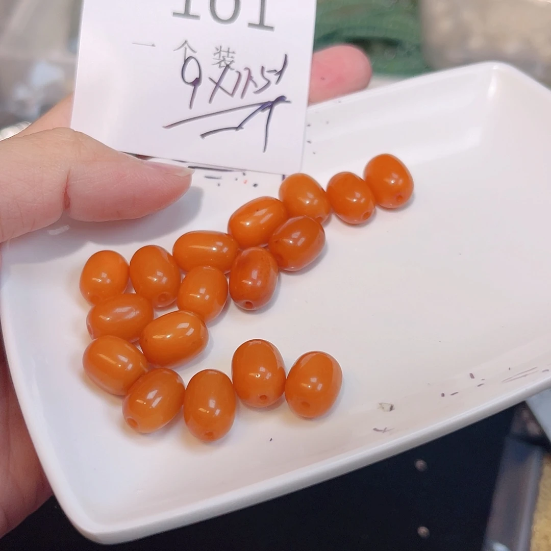 未镶嵌珠宝半成品水晶101 。