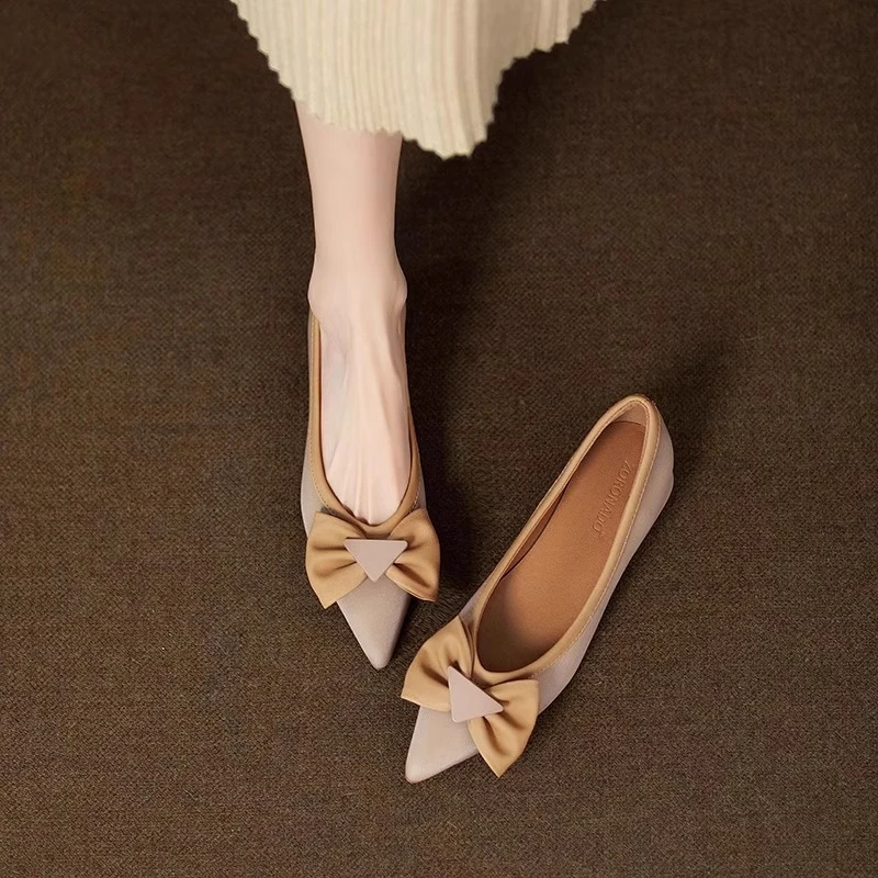 软羊皮法式气质尖头蝴蝶结浅口单鞋女平底2025春秋新款真皮奶奶鞋