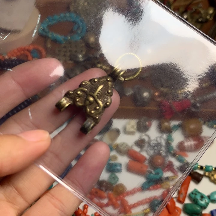 吊坠文玩核桃周*董侧挂