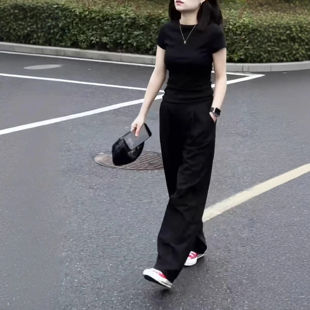2025新款洋气时尚套装简约基础正肩短袖T恤时尚垂坠感直筒裤女