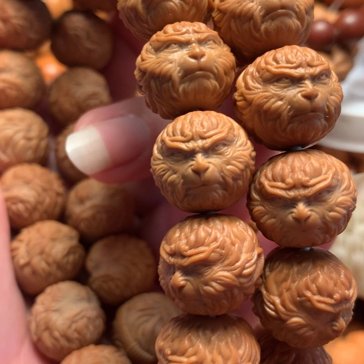 【闪购商品】猴头核桃吊坠雷*悟空