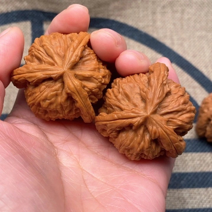 吊坠文玩核桃秋****.