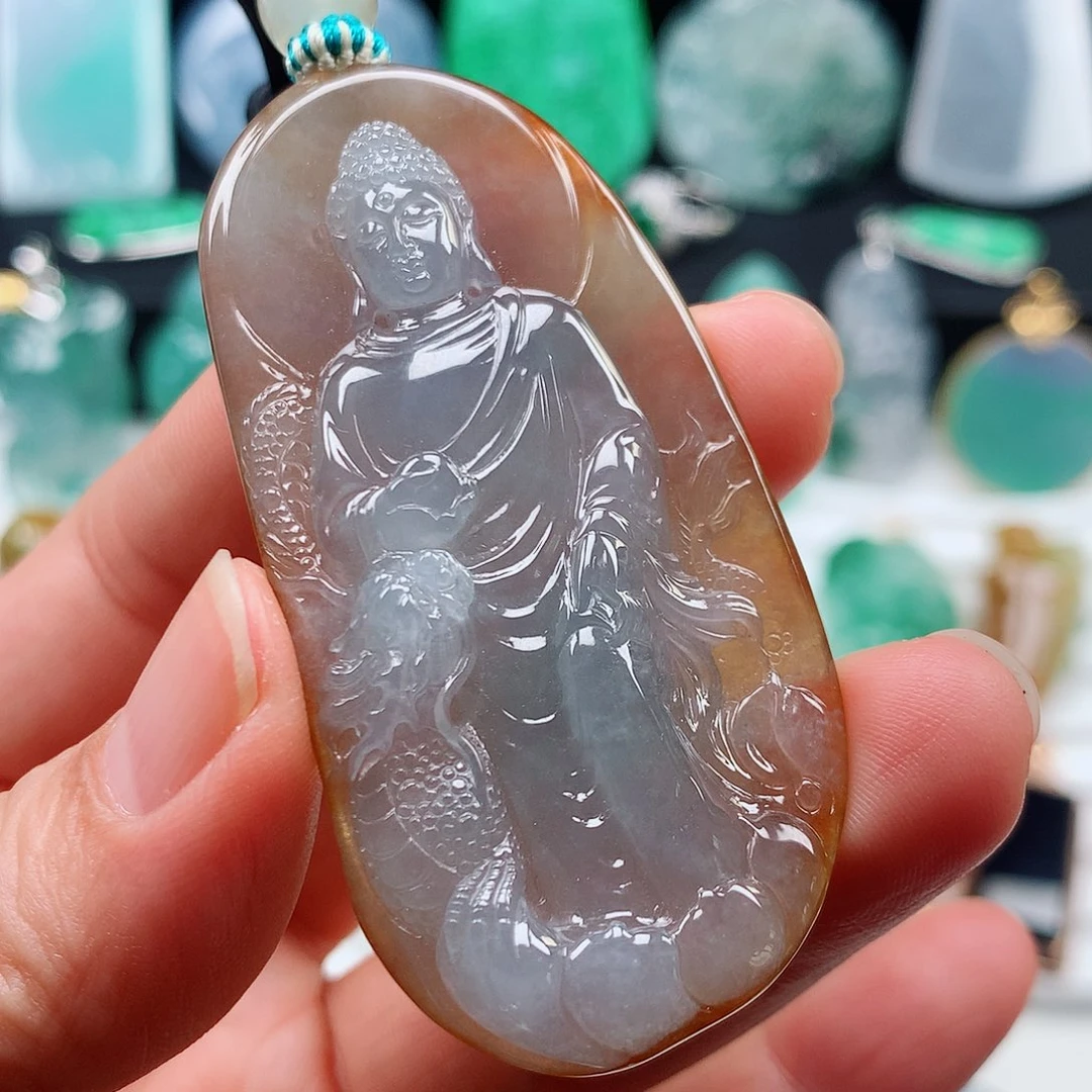 翡翠颈饰未镶嵌大日