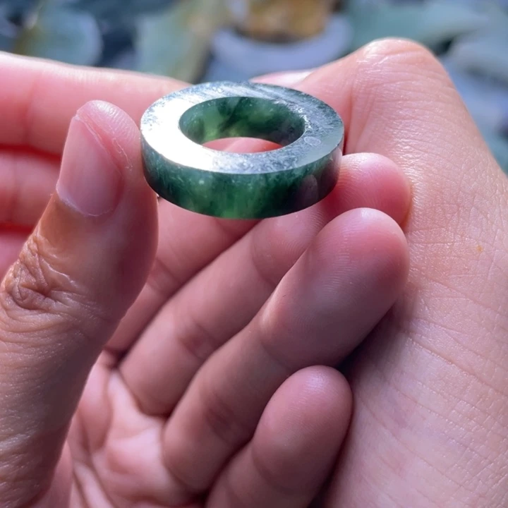 未镶嵌定制翡翠翡翠定制