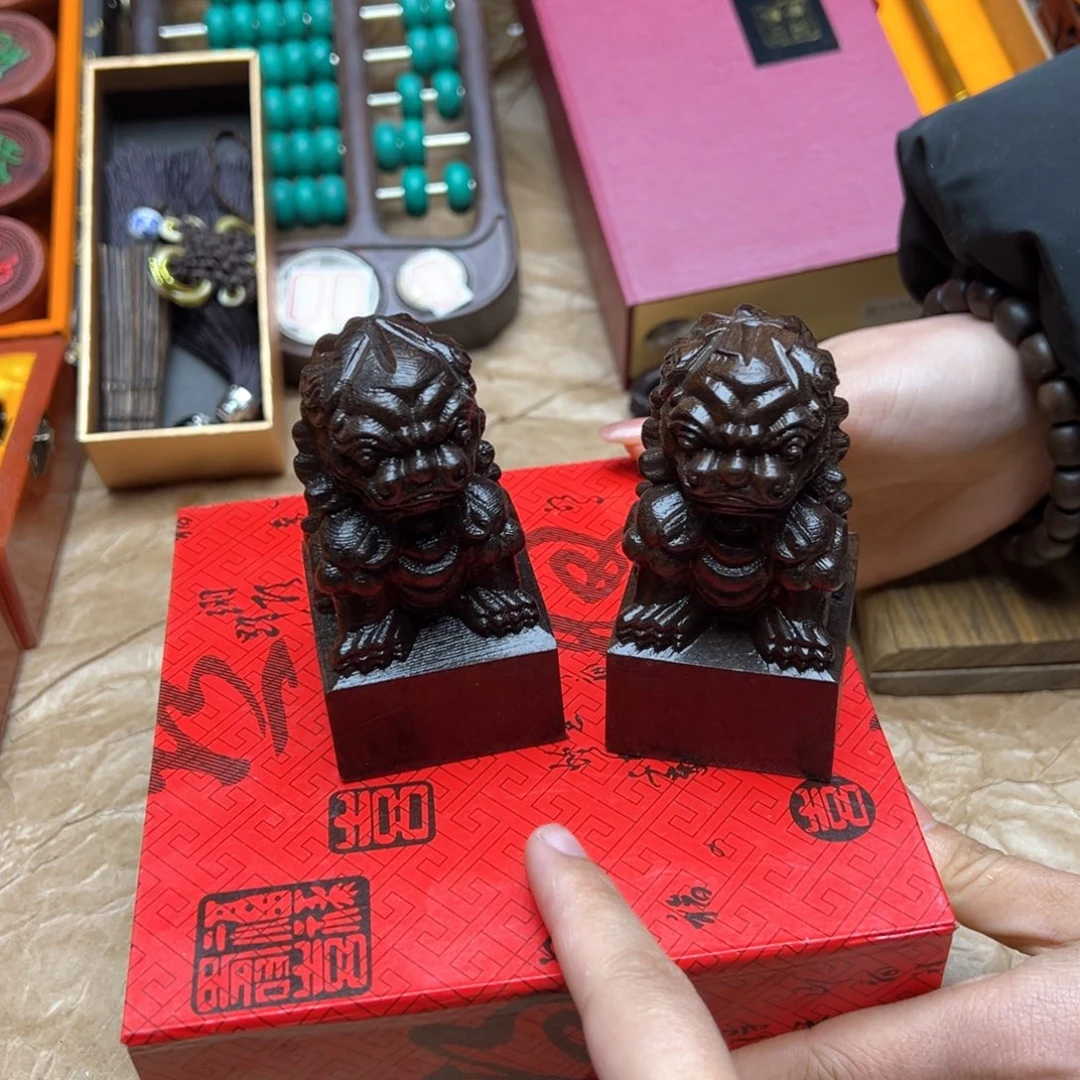 大叶紫檀（黑酸枝木类）