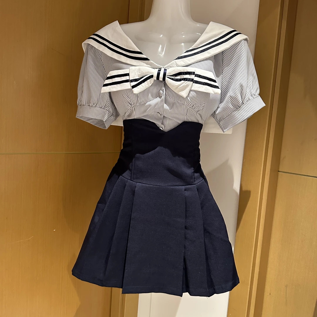 海军领上衣显瘦短裙夏季款