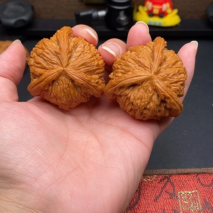 w***斗把件文玩核桃白奔