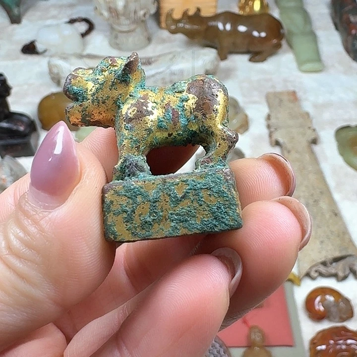 和田玉未镶嵌摆件钟*铎