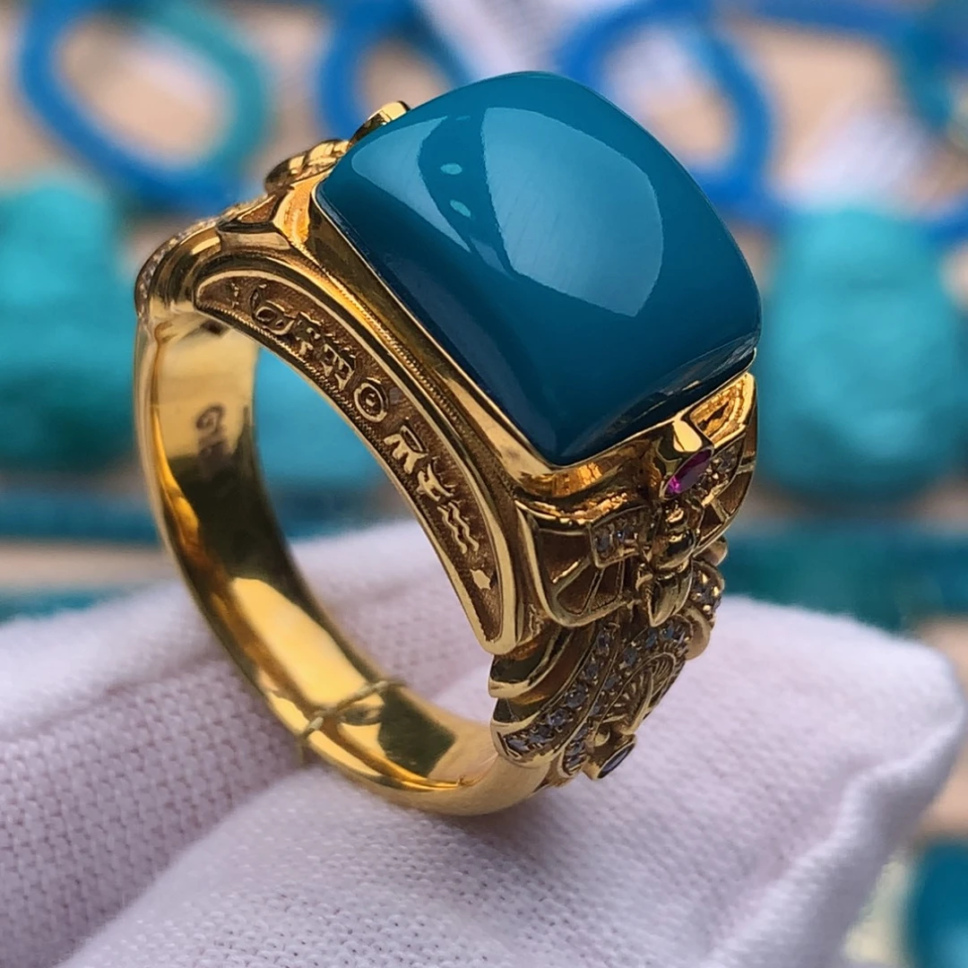 绿松石18K金镶嵌珠宝奇石