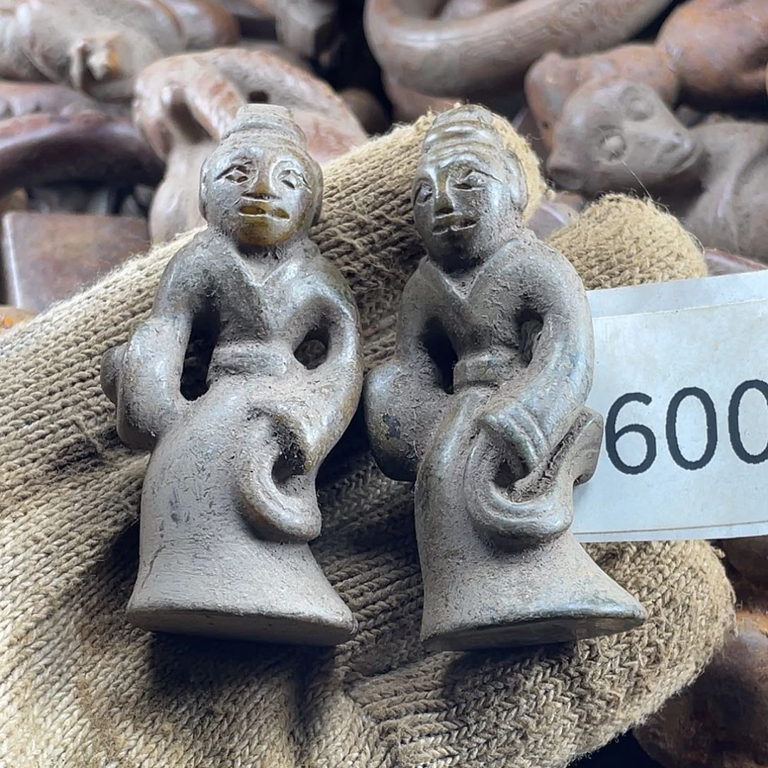 和田玉（糖玉）未镶嵌挂件