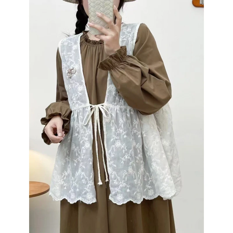 《四季U.NI.》早秋外搭小背心森女系文艺马显瘦宽松蕾丝花边刺绣款