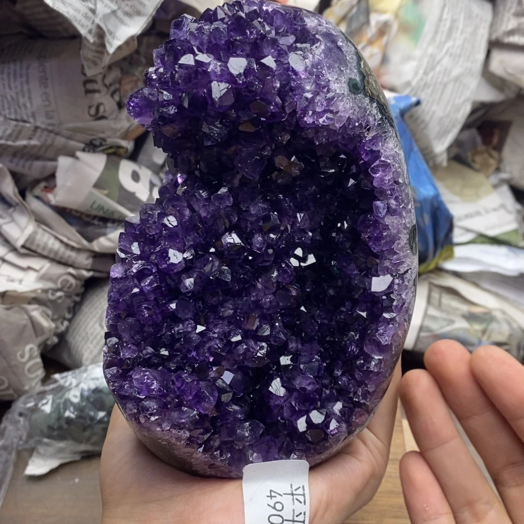 紫晶未镶嵌大型摆件（非配饰）