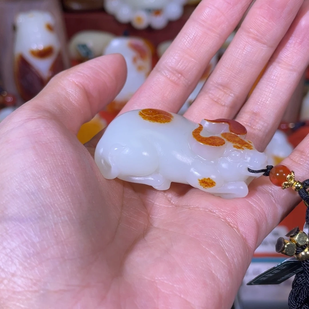 风***叱和田玉未镶嵌把件