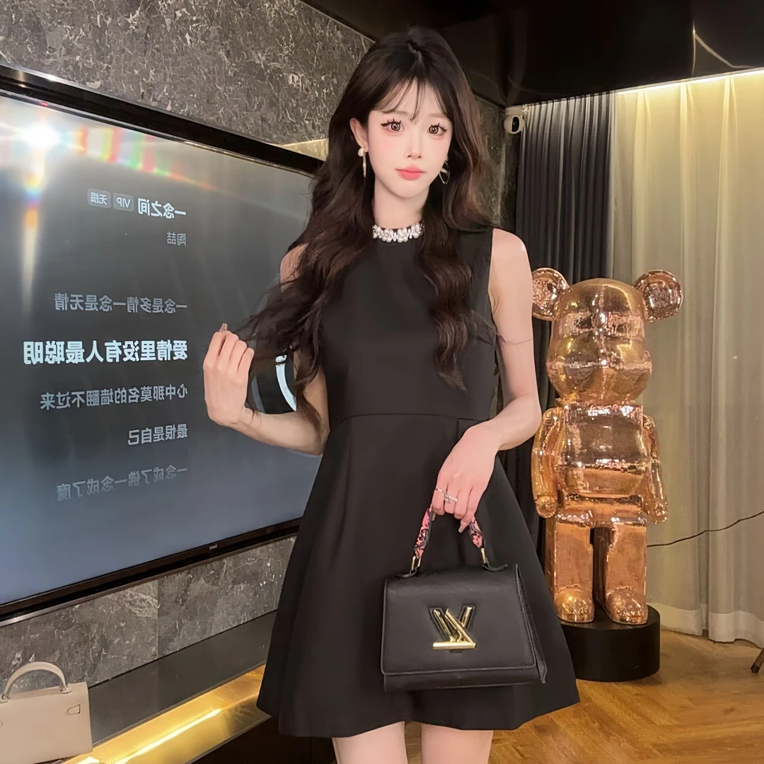 秦晓亿chic高定轻奢名媛设计师高级感气质赫本风经典款短裙法式