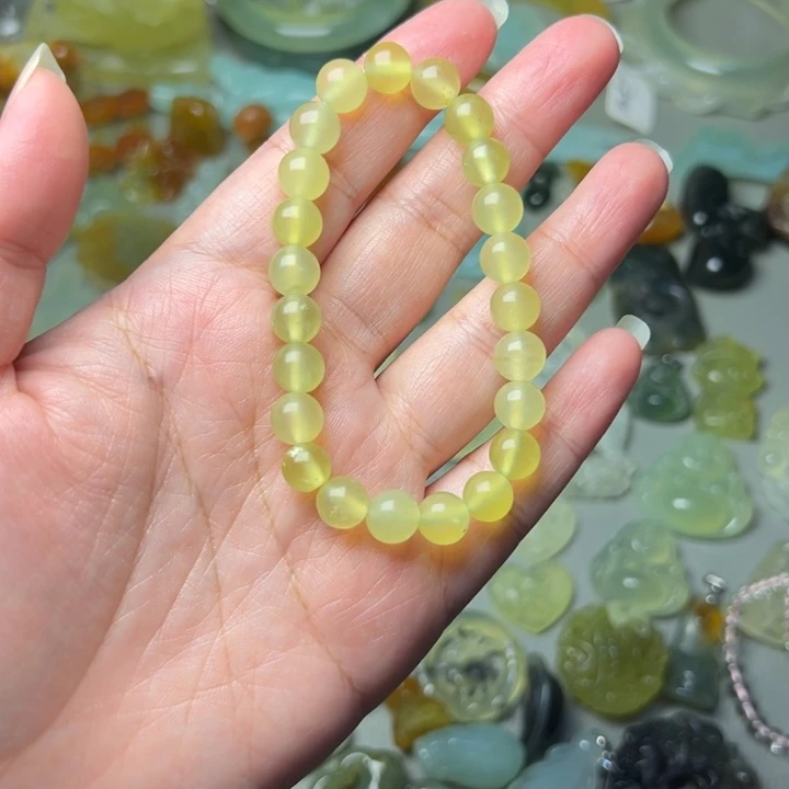 蛇纹石玉未镶嵌微瑕