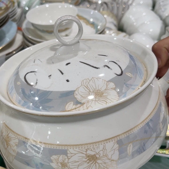 瓷片大肚锅一个微瑕