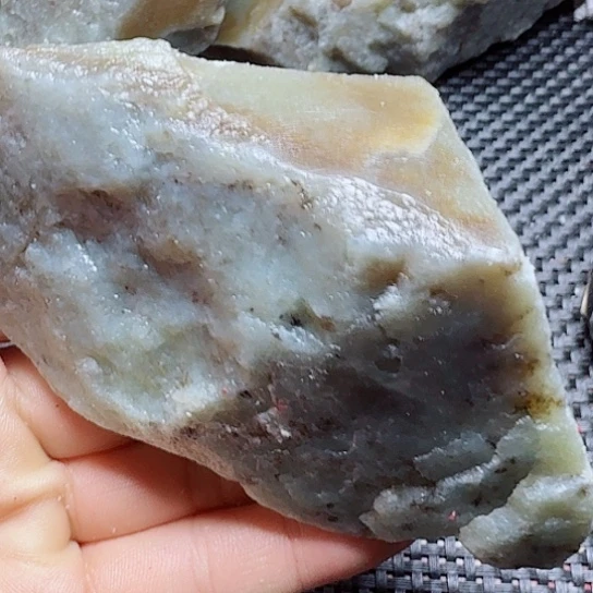 和田玉（糖玉）未镶嵌珠宝半成品