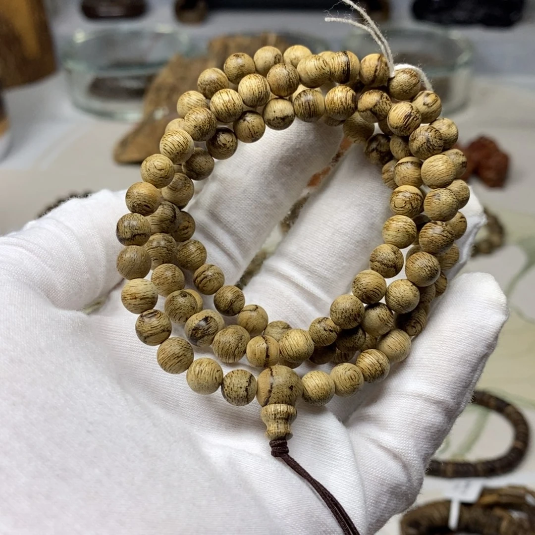 沉香碎屑沉香马泥涝 06多 10克