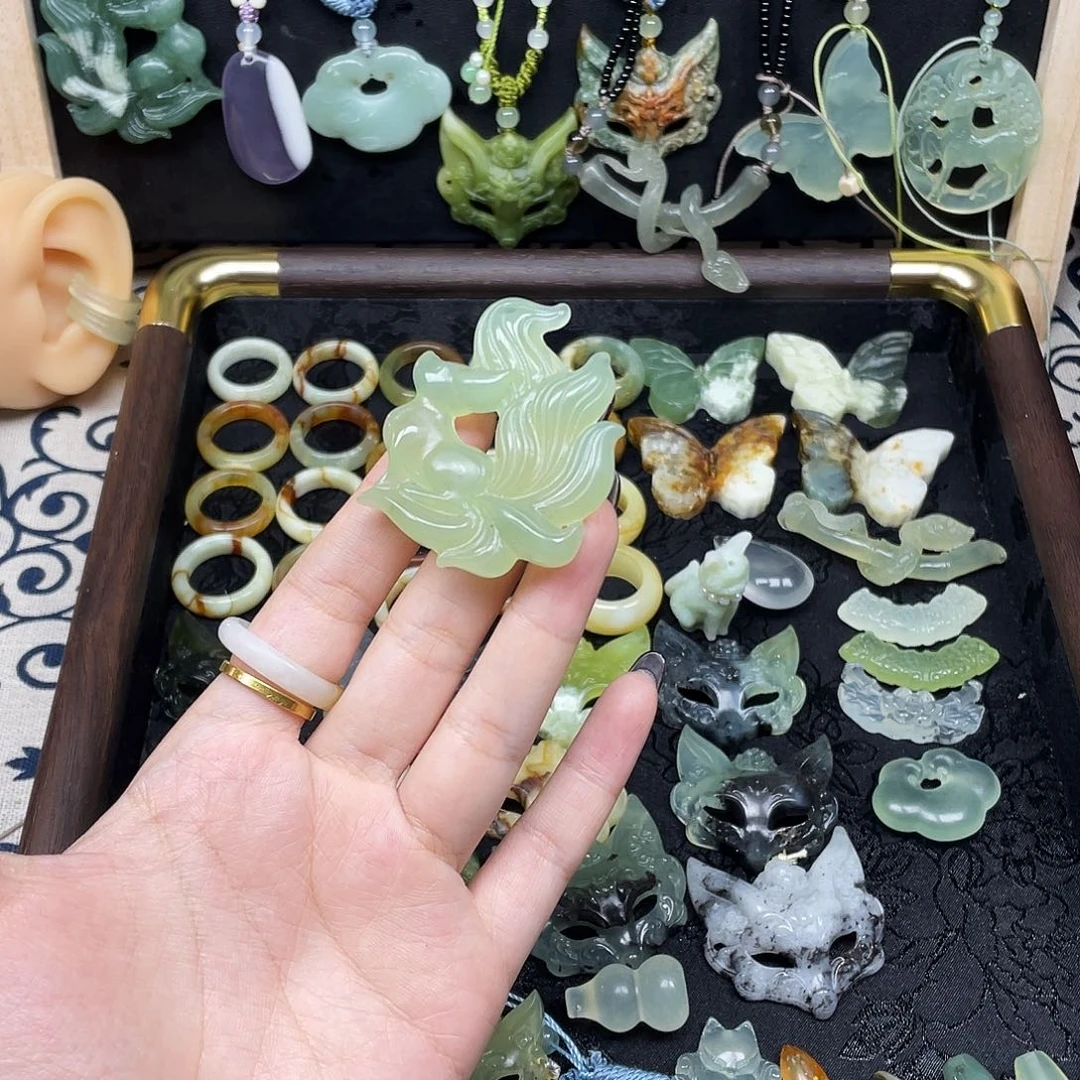 蛇纹石玉未镶嵌颈饰福利