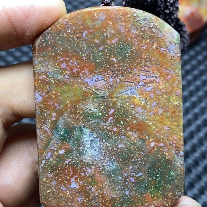 玛瑙/玉髓颈饰未镶嵌一**心