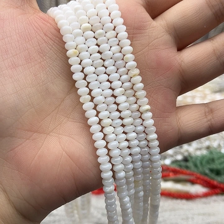 未镶嵌玛瑙/玉髓珠宝半成品一条5mm左右白贝算盘珠