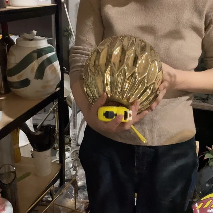 陶瓷花瓶，茶杯茶具。