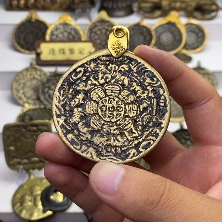 铁藏式精美猪鼻挂牌