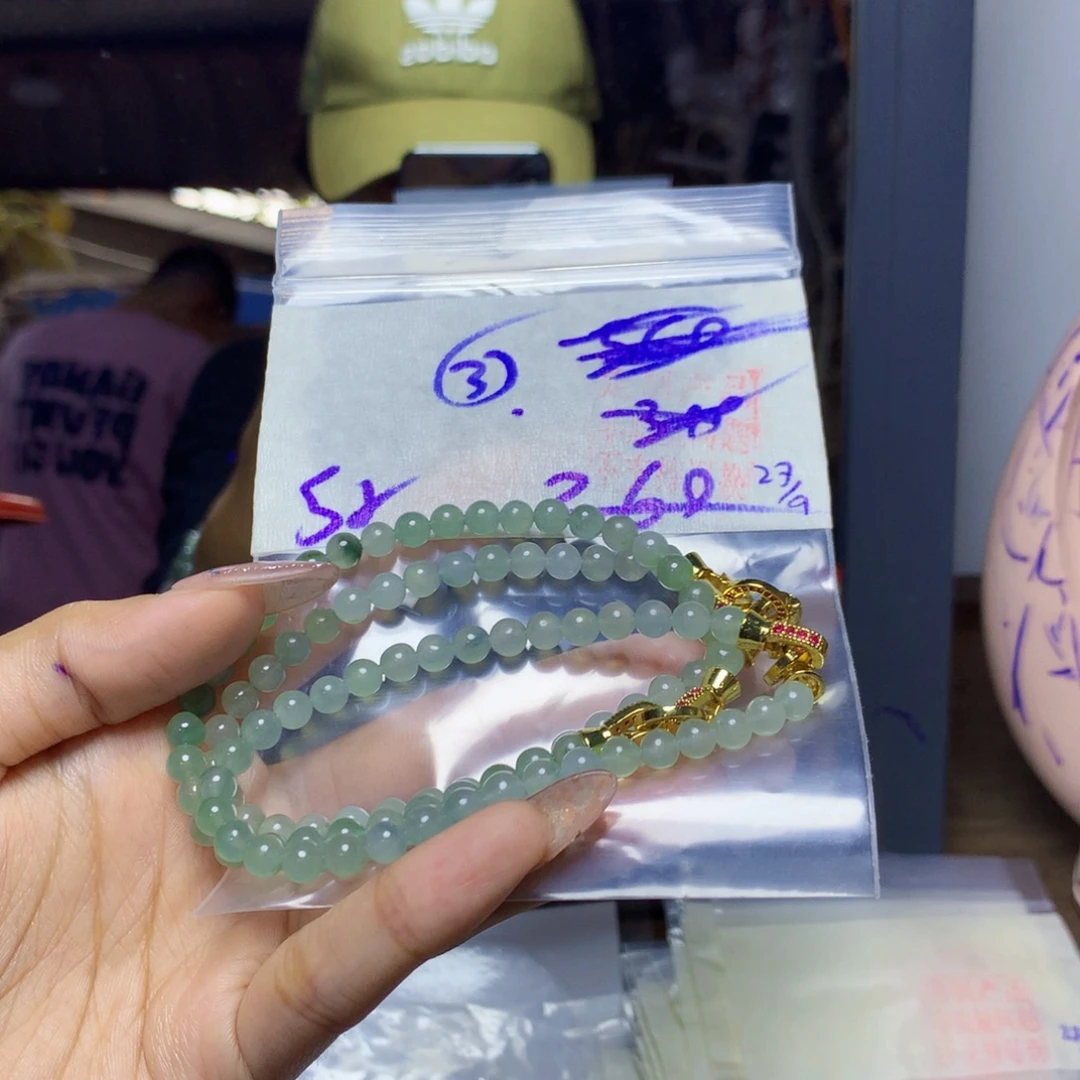 定制翡翠未镶嵌天然缅甸翡翠